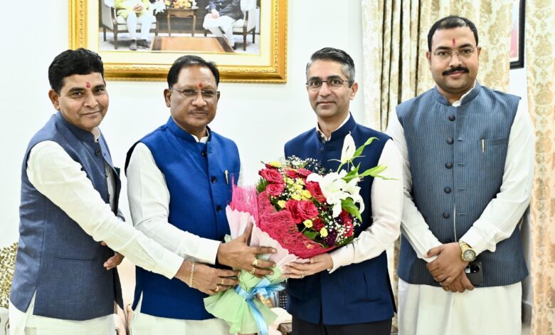 छत्तीसगढ़ की खेल प्रतिभाएं छूएंगी आकाश, आधुनिक तकनीक से होंगे खिलाड़ी पारंगत,मुख्यमंत्री विष्णु देव साय से ओलंपिक स्वर्ण पदक विजेता शूटर अभिनव बिंद्रा ने की मुलाकात