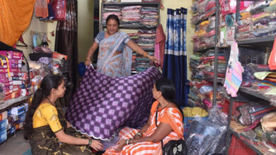 ‘बिहान’ योजना से बदल रही ग्रामीण महिलाओं की तस्वीर, लखपति दीदी कुसुम साहू बनीं आत्मनिर्भरता की मिसाल… ‘बिहान’ योजना से बदल रही ग्रामीण महिलाओं की तस्वीर, लखपति दीदी कुसुम साहू बनीं आत्मनिर्भरता की मिसाल…