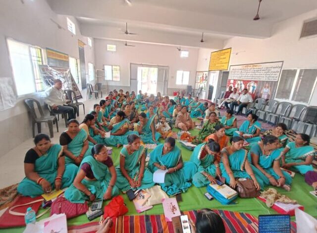 महिलाओं को आत्मनिर्भर बनाने की पहल: 24,550 समूहों को 147 करोड़ की राशि वितरित…. महिलाओं को आत्मनिर्भर बनाने की पहल: 24,550 समूहों को 147 करोड़ की राशि वितरित….