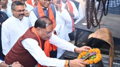 श्री श्री 108 श्री सत्यनारायण बाबा धाम कोसमनारा में पहुंचे मुख्यमंत्री श्री विष्णु देव साय: प्रदेशवासियों की सुख-समृद्धि और खुशहाली की प्रार्थना की