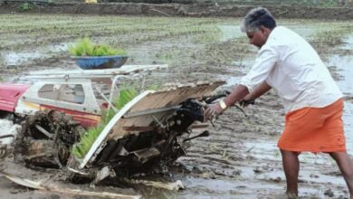 खेती में तकनीकी नवाचार से समृद्धि: नवागढ़ के किसान श्री संतोष साहू बने प्रेरणा स्रोत खेती में तकनीकी नवाचार से समृद्धि: नवागढ़ के किसान श्री संतोष साहू बने प्रेरणा स्रोत