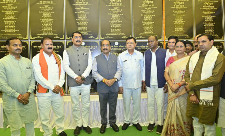 उप मुख्यमंत्री ने अटल परिसर का किया लोकार्पण, 30 करोड़ के विकास कार्यों का किया भूमि पूजन….