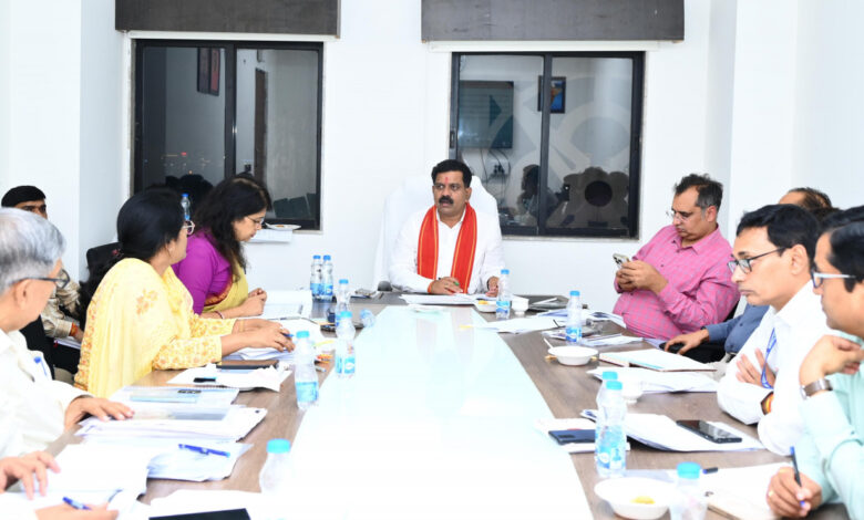 उपमुख्यमंत्री विजय शर्मा की अध्यक्षता में पंचायत विभाग की बैठक सम्पन्न…