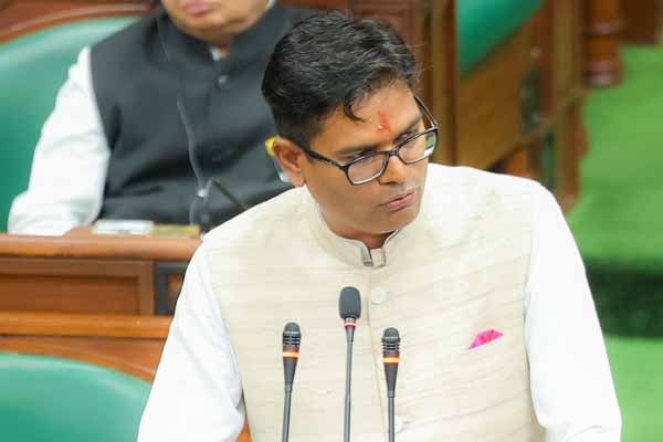 मानसून सत्र में छत्तीसगढ़ बनाएगा रिकॉर्ड, देश में पहली बार पेश होंगे पेंशन फंड और ग्रोथ एंड स्टेबिलिटी फंड एक्ट… मानसून सत्र में छत्तीसगढ़ बनाएगा रिकॉर्ड, देश में पहली बार पेश होंगे पेंशन फंड और ग्रोथ एंड स्टेबिलिटी फंड एक्ट…