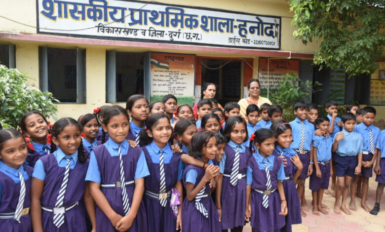 युक्तियुक्तकरण से स्कूलों में बढ़ी शिक्षा की गुणवत्ता, बच्चों का उज्ज्वल हो रहा भविष्य… युक्तियुक्तकरण से स्कूलों में बढ़ी शिक्षा की गुणवत्ता, बच्चों का उज्ज्वल हो रहा भविष्य…