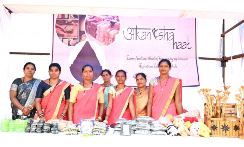 मुख्यमंत्री विष्णु देव साय की पहल: महिलाओं के आर्थिक सशक्तिकरण के लिए बढ़ाए गए कदम, आजीविका मिशन से बदल रही जिंदगी…..