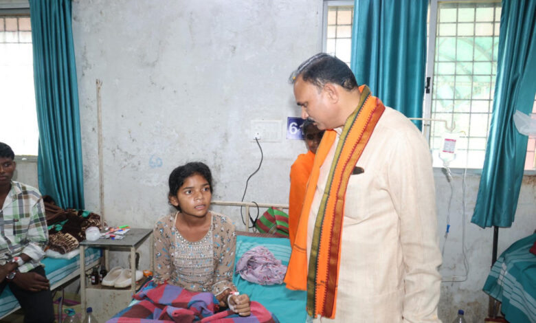 स्वास्थ्य मंत्री जायसवाल ने बोदली उप स्वास्थ्य केन्द्र का किया निरीक्षण…. स्वास्थ्य मंत्री जायसवाल ने बोदली उप स्वास्थ्य केन्द्र का किया निरीक्षण….