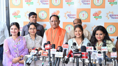 पत्रकार बहनों ने मुख्यमंत्री की कलाई पर बांधी राखी : जनसेवा के मार्ग पर अटूट संकल्प और प्रगति की दी शुभकामनाएं….