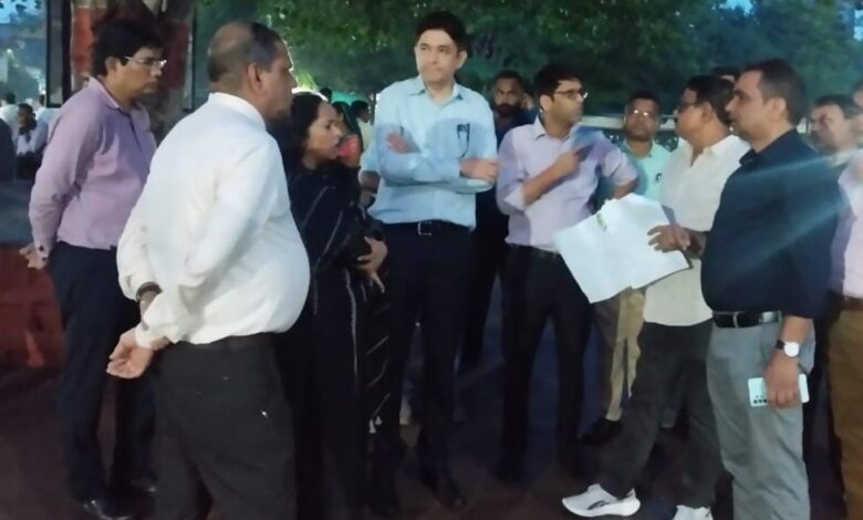 स्वास्थ्य सचिव अमित कटारिया एवं आयुक्त चिकित्सा शिक्षा ने किया अम्बेडकर अस्पताल के प्रस्तावित नव निर्माण स्थलों का निरीक्षण….
