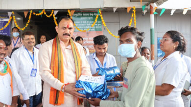 स्वास्थ्य मंत्री श्याम बिहारी जायसवाल ने बीजापुर के भैरमगढ़ स्वास्थ्य केंद्र का किया निरीक्षण…