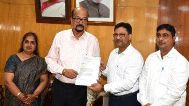 राज्यपाल डेका ने रविशंकर विश्वविद्यालय को नैक ए प्लस ग्रेड मिलने पर दी शुभकामनाएं…