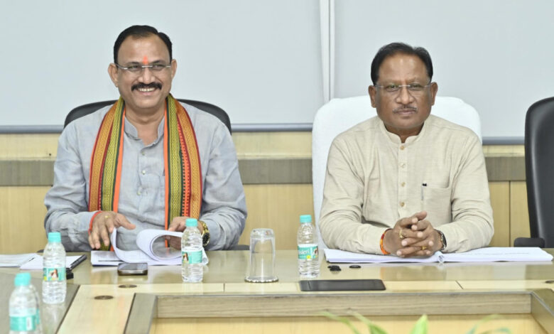 मुख्यमंत्री श्री विष्णुदेव साय के निर्देश पर कैंसर अस्पताल का होगा उन्नयन, जनता को मिलेगी अत्याधुनिक स्वास्थ्य सुविधा की सौगात मुख्यमंत्री श्री विष्णुदेव साय के निर्देश पर कैंसर अस्पताल का होगा उन्नयन, जनता को मिलेगी अत्याधुनिक स्वास्थ्य सुविधा की सौगात