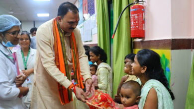 स्वास्थ्य मंत्री श्याम बिहारी जायसवाल ने बीजापुर में औचक निरीक्षणों से जांची विभागीय काम की हकीकत….