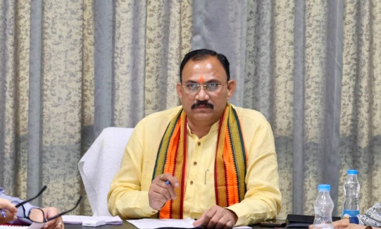 राज्य के सबसे बड़े अस्पताल को मिलेगा नया स्वरूप : स्वास्थ्य मंत्री श्याम बिहारी जायसवाल…